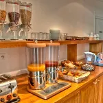 Annexe Hotel