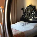 Hotel Annexe 2*