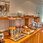 Annexe Hotel