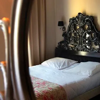 Szálloda Annexe 2*